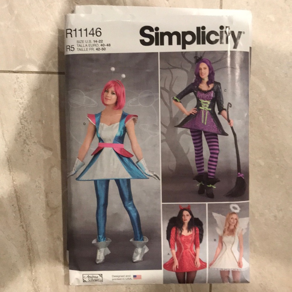 Brand new Simplicity Home Sewing pattern